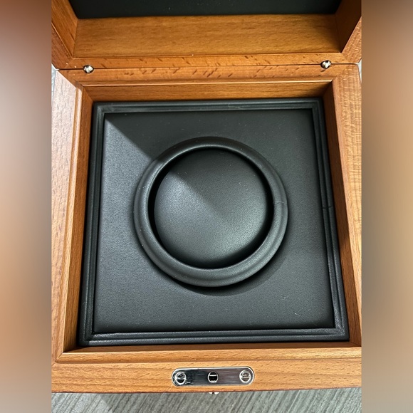 Authentic Blancpain Villeret Quantième Watch Box (Used Like New) - Picture 5 of 10